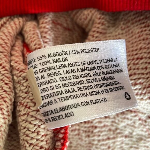 Original use red long sleeve casual pullover women’s sweater size s front pocket - Picture 11 of 11